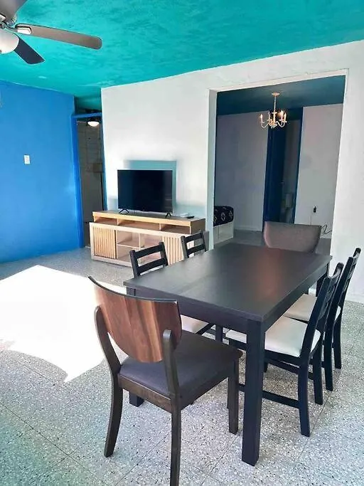 6 Bedsroom 5 Baths Walk To Beach Homes Dorado, Puerto Rico By Rentalspr カロライナ 0*,  プエルトリコ